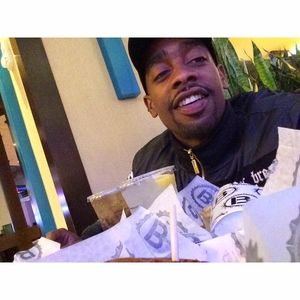 Meet your Posher, Devonte